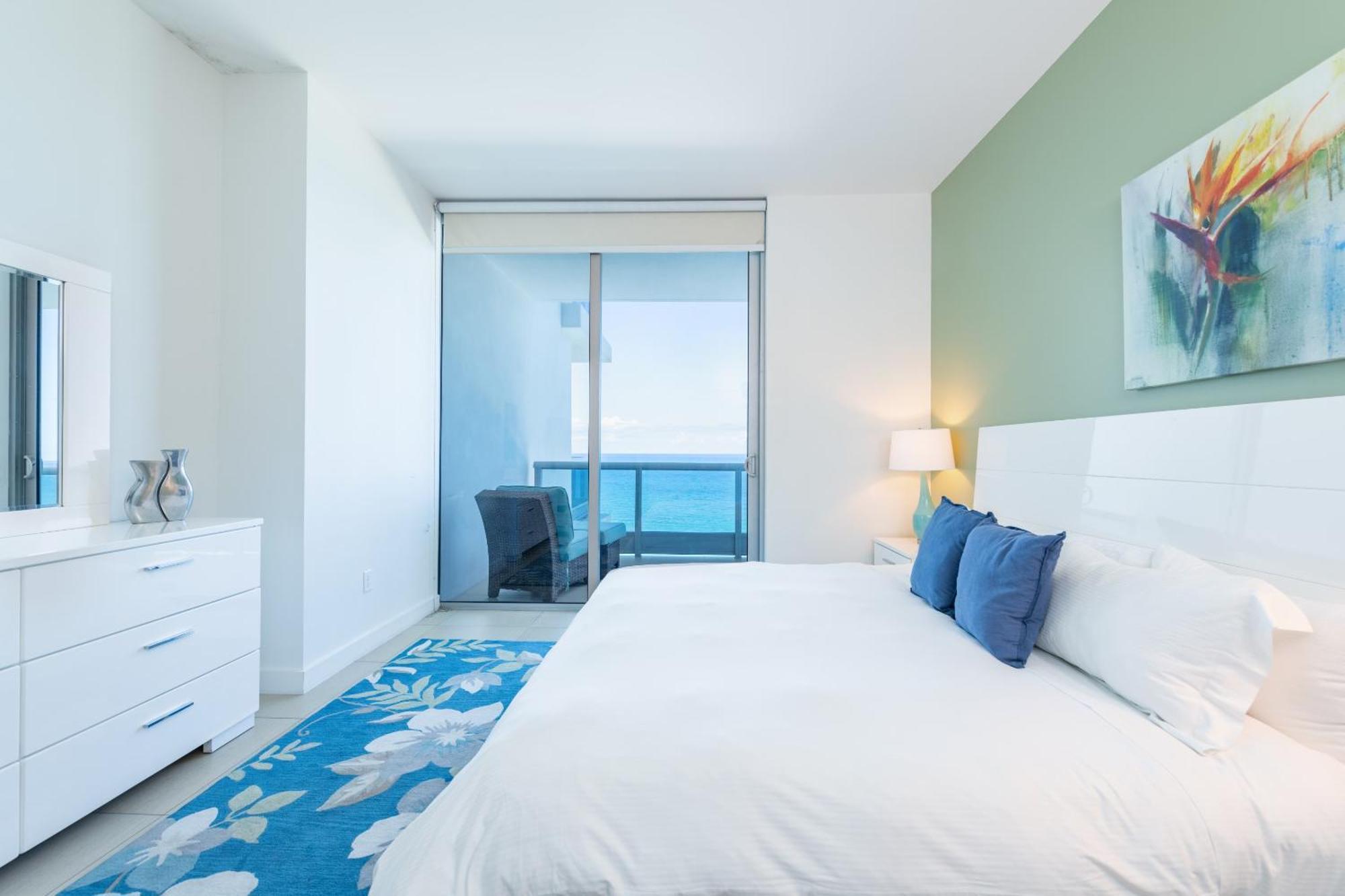 Bluebird Suites Monte Carlo Маямі-Біч Номер фото