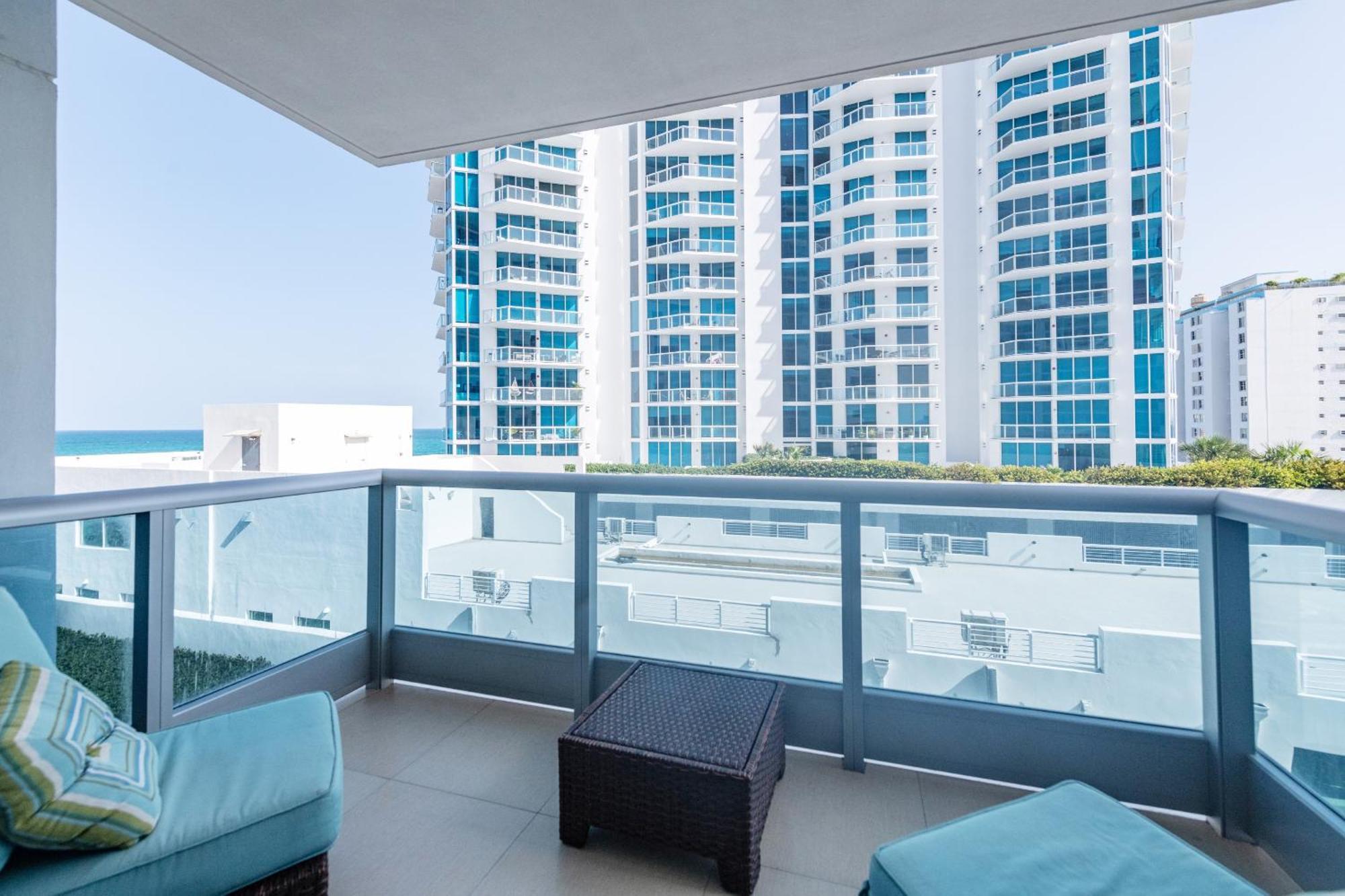 Bluebird Suites Monte Carlo Маямі-Біч Номер фото